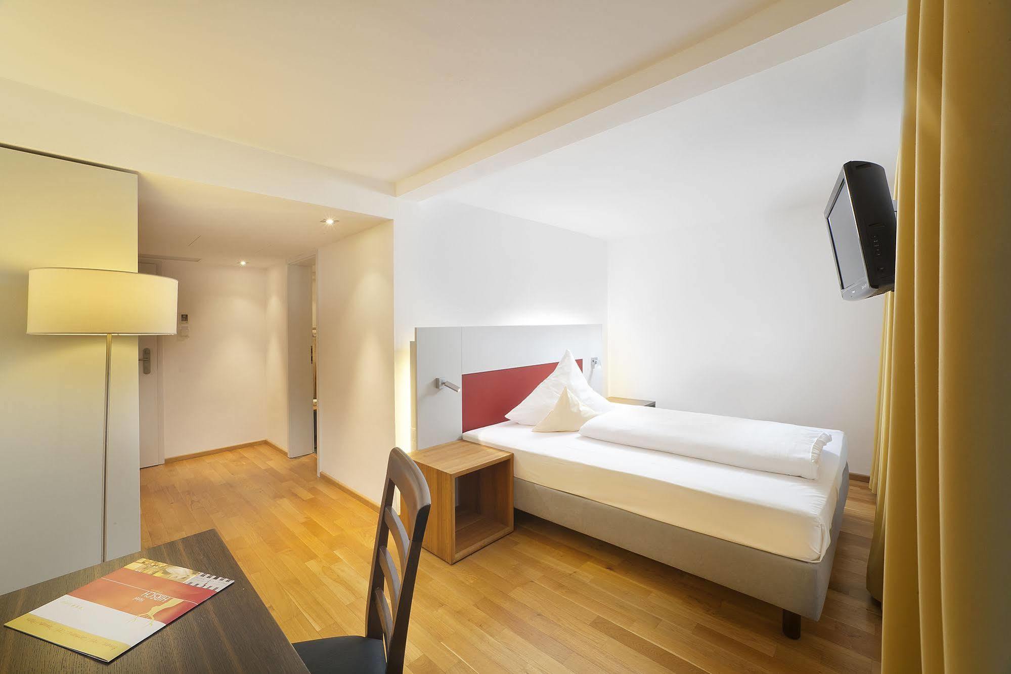 Akzent Brauerei Hotel Hirsch Ottobeuren Dış mekan fotoğraf